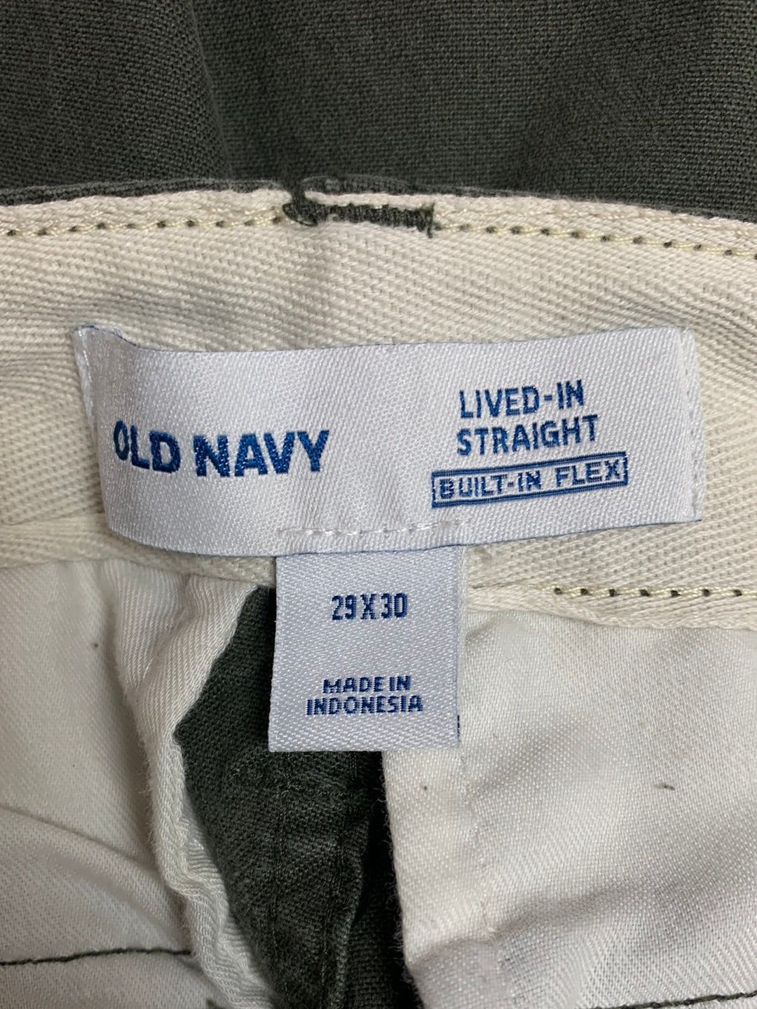 NWT - OLD NAVY olive Lived-In Straight Built-In Flex Cargo Pants - 29 x 30
