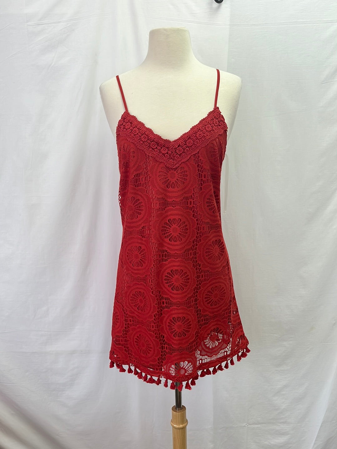 NWT -- XTRAORDINARY orange Crochet Mini Spaghetti Strap Shift Dress -- Small
