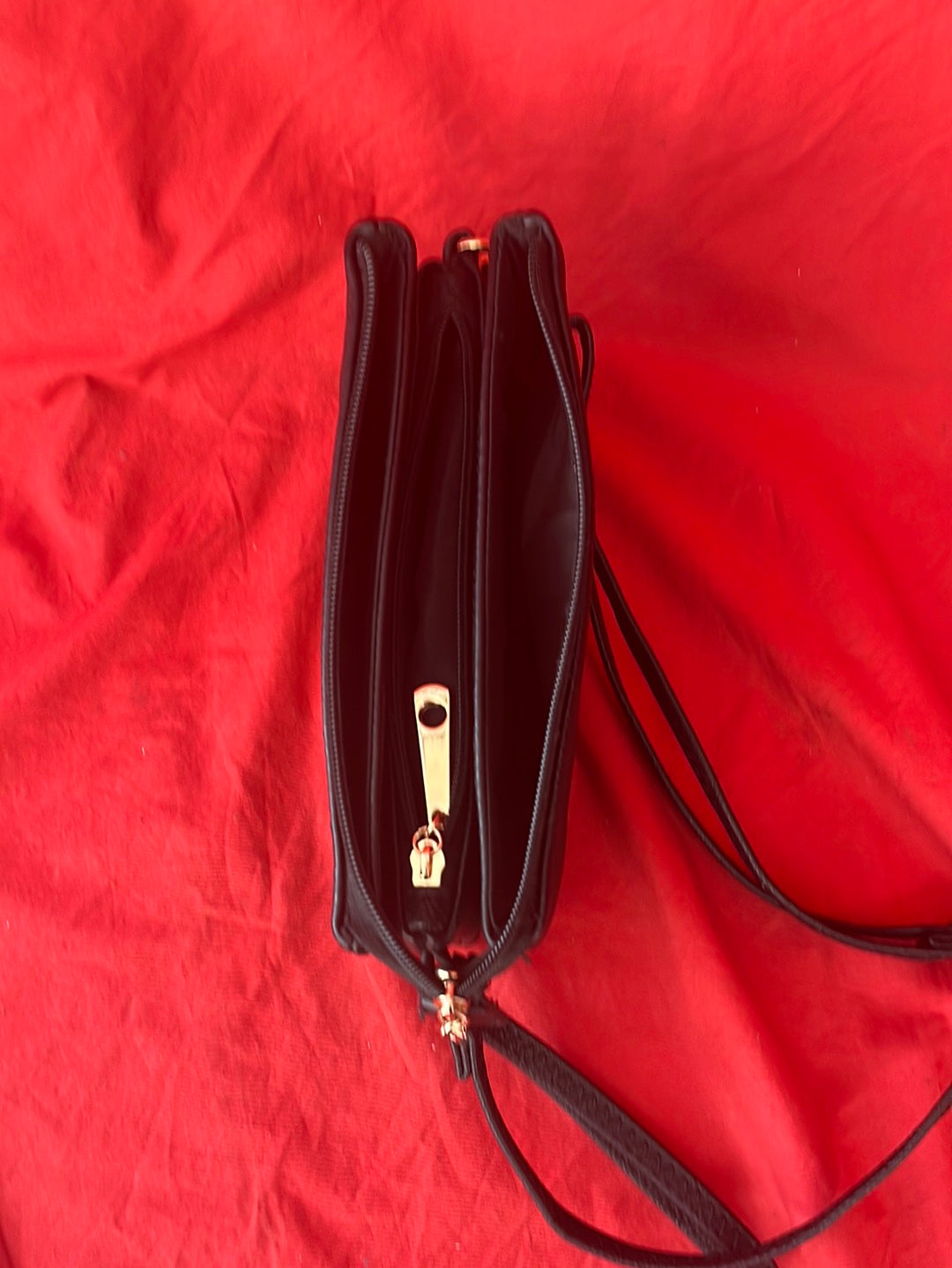 AMPERE CREATIONS The Janey Janey Black Vegan Leather crossbody Wallet