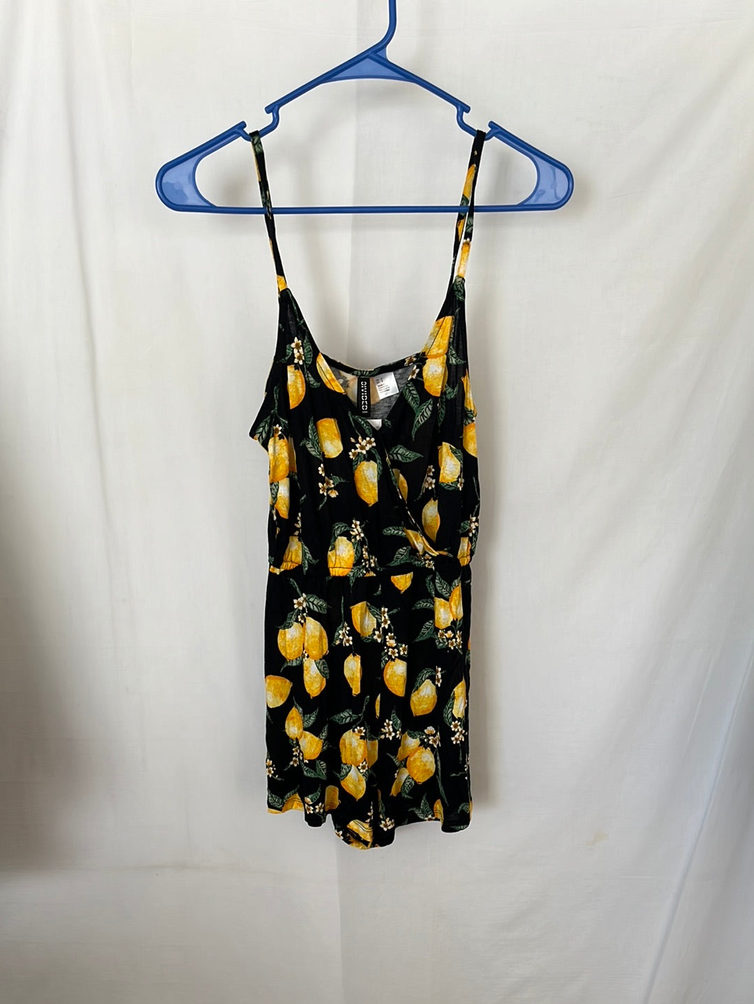 NWT -- H&M Divided Black Lemon-Print Romper -- Size 2