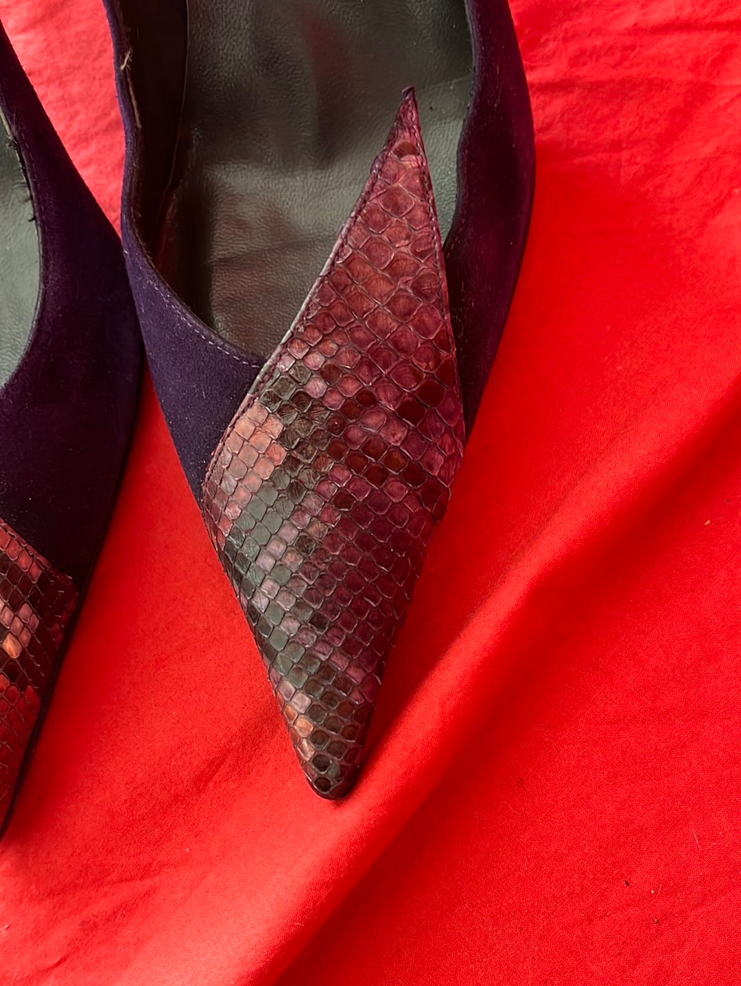 STUART WEITZMAN Purple Suede Heels with Snakeskin Toe -- Size 8.5
