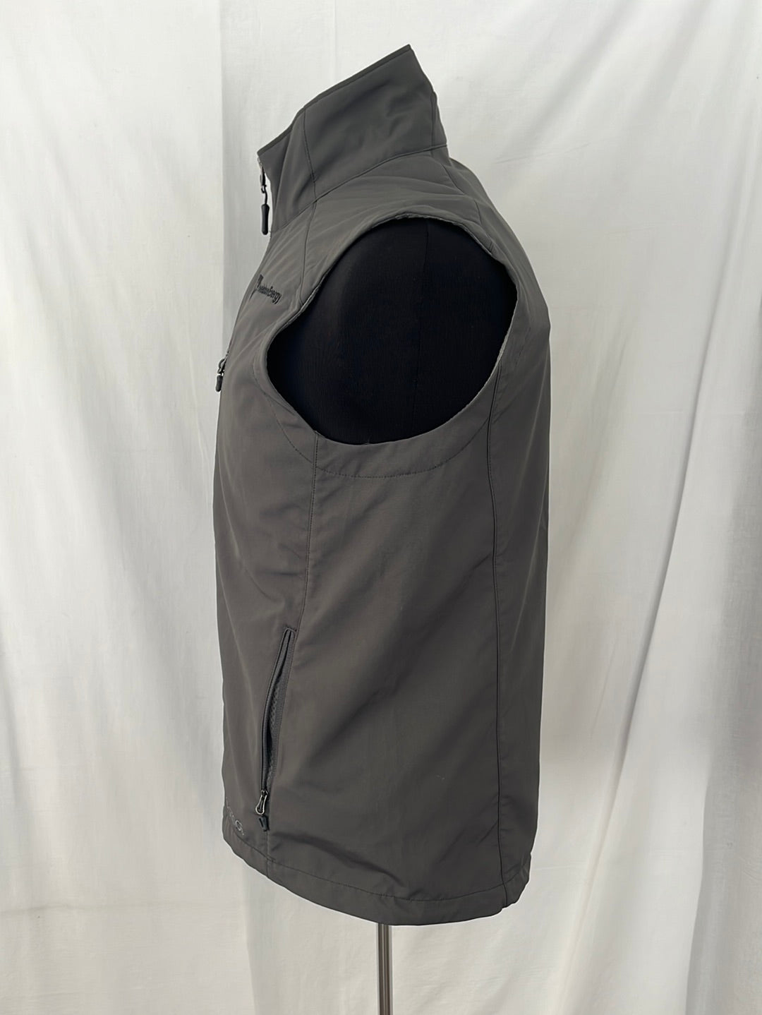 NWT -- Marmot Grey Men's Approach Vest -- S