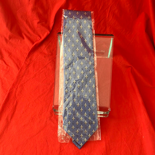 NIP -- GIANNI VASARI Blue Silk Tie w/ SIlver Fleur-de-lit Pattern