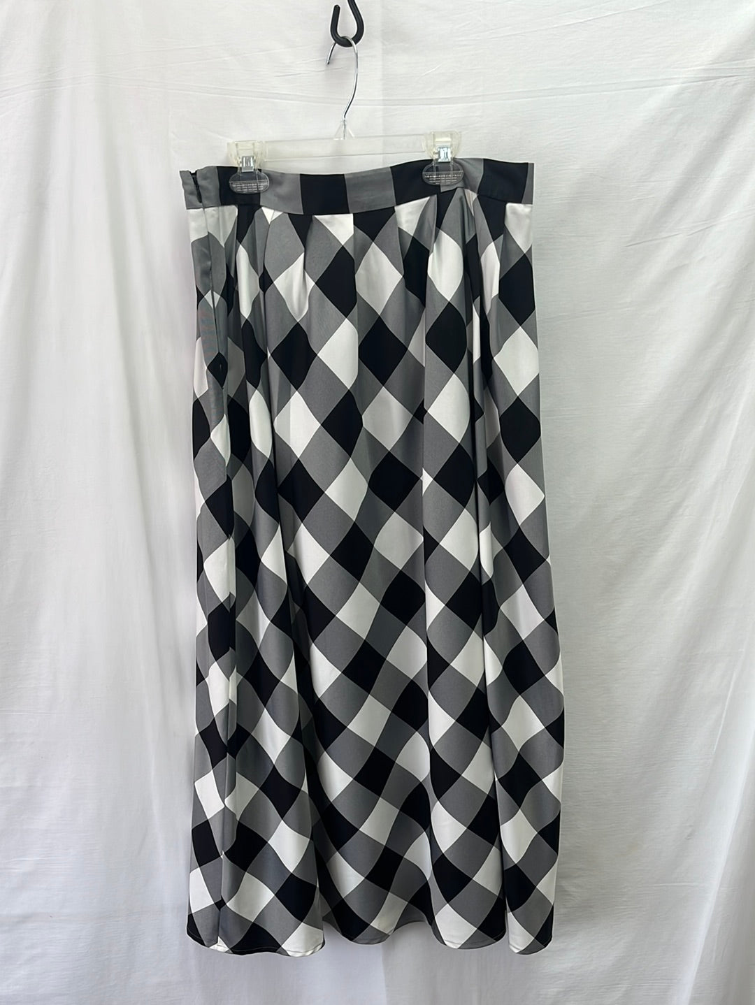 NWT -- TALBOTS Black and White Checked A-line Skirt -- Size: 12P