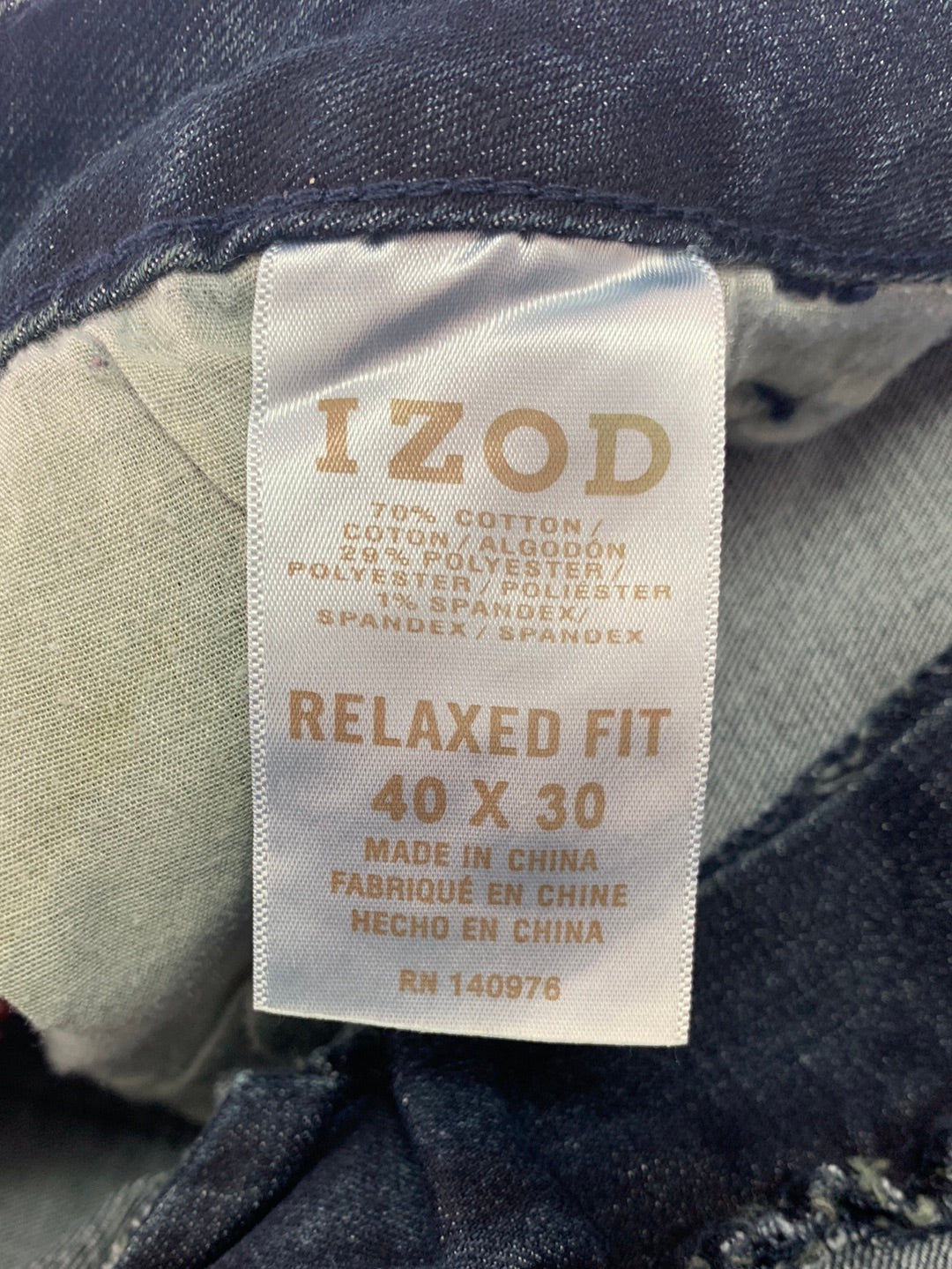 NWT - IZOD dark wash Comfort Stretch Relaxed Fit Straight Leg Jeans - 40 x 30