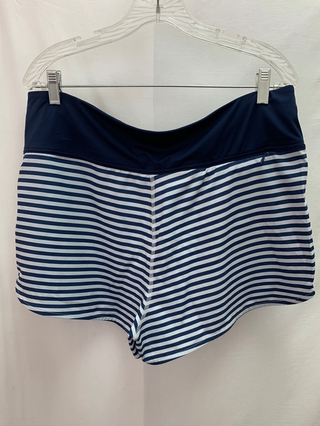 NWT - CARVE DESIGNS navy stripe Borneo Short Unlined Shorts - Size XL