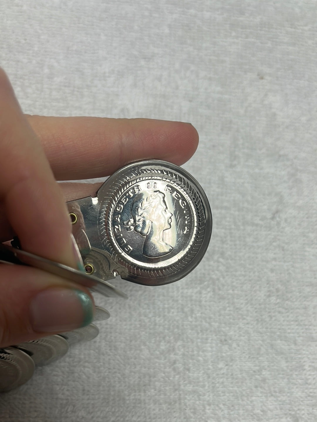 "Queen Elizabeth Regina" Plastic Silver Coin Elastic Belt -- One Size