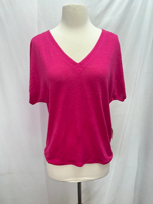 NWT -- CHICOS Magenta Summer Berry V-Neck Short Sleeve Top -- M