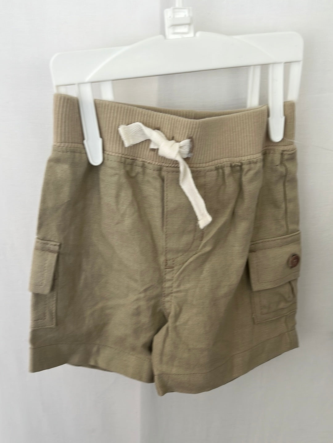 NWT -- CARTER'S Plaid Button Down Shirt & Khaki Shorts Outfit Set -- 9m