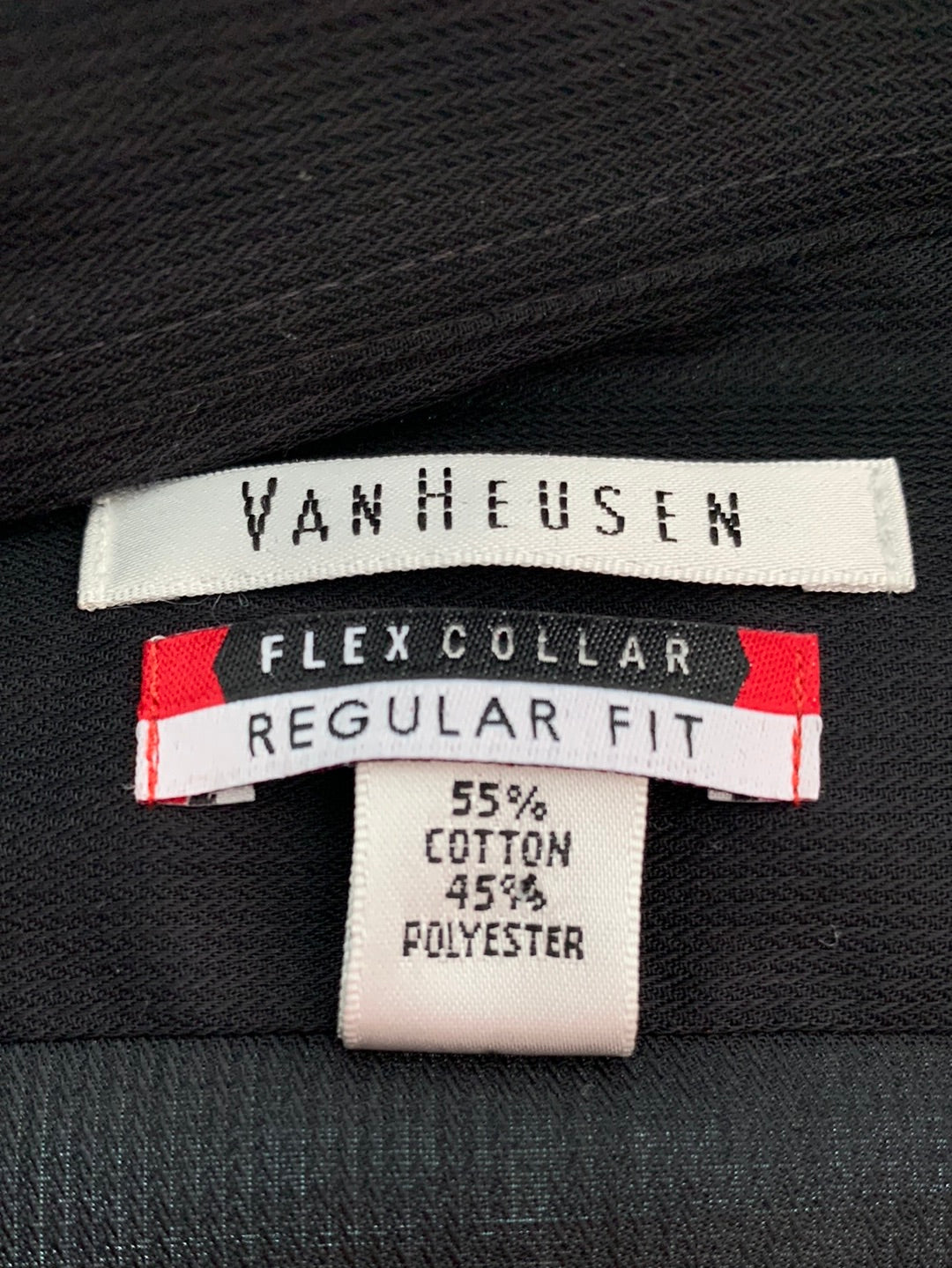 NWT - VAN HEUSEN Black Flex Collar Regular Fit Wrinkle Free Dress Shirt - Size 16.5 34/35