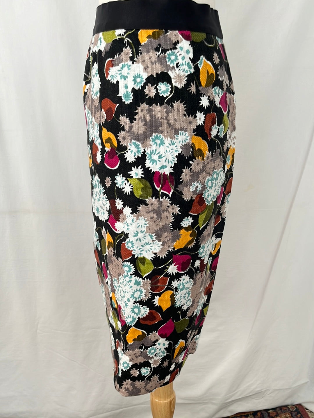 Girls from Savoy Floral Print Linen Blend Pencil Skirt -- 0