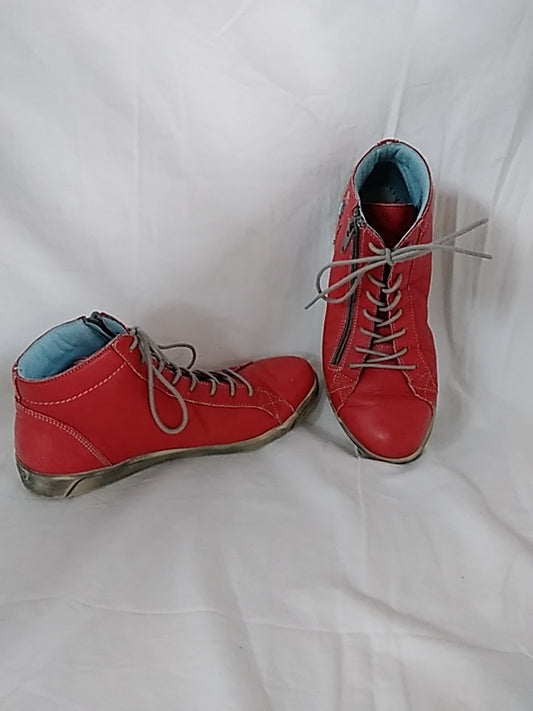 Cloud Footwear Aika Red Leather Low Top Sneaker size 38 (US 8)