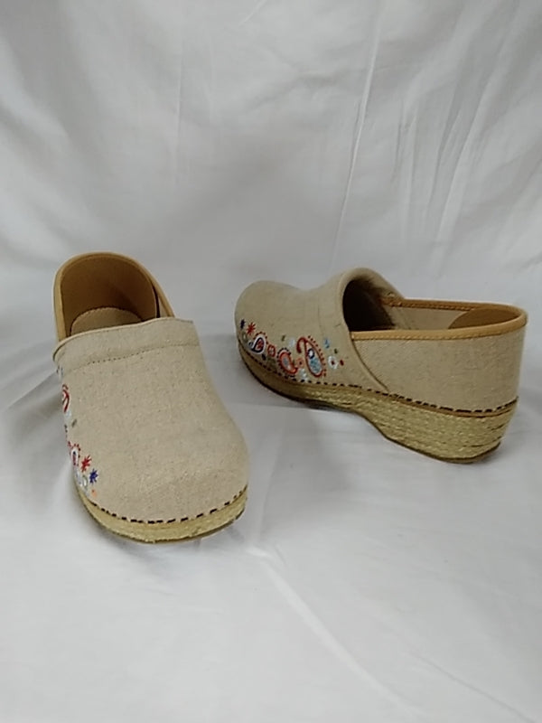 Dansko Beige Vegan Jute Burlap Paisley Floral Embroidered Espadrille Mule Clogs - 40 | US 9.5-10