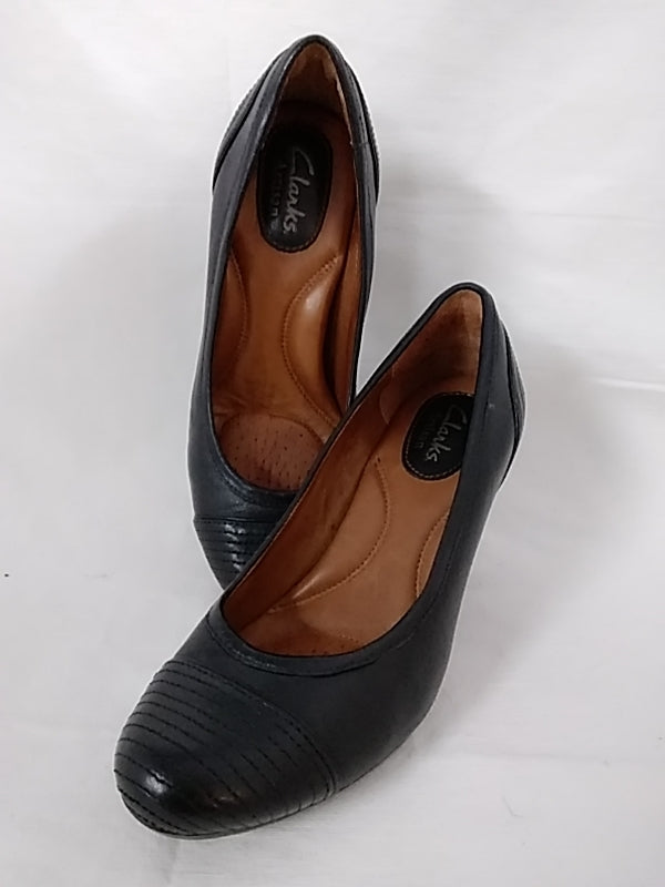 CLARKS Leather Pumps Heels Wide Society Clique Black - Size: 5