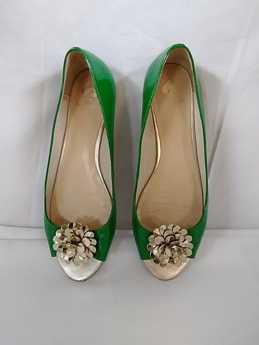 KATE SPADE Women's Green Patent Leather Flats with Gold Floral Embelishment Size 8.5