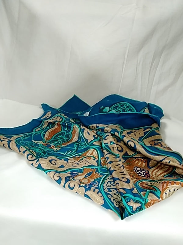 NEW - SILIQUE 100% Silk Scarf - Gorgeous Color and Design