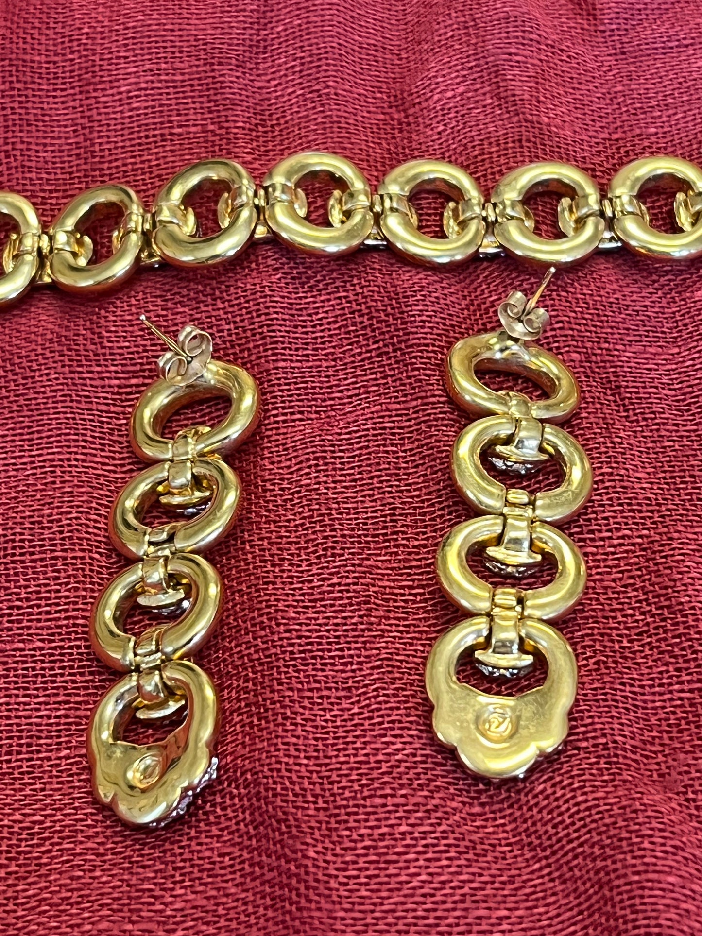Vintage Swarovski Crystal Gold Tone Link Bracelet and Earring Set