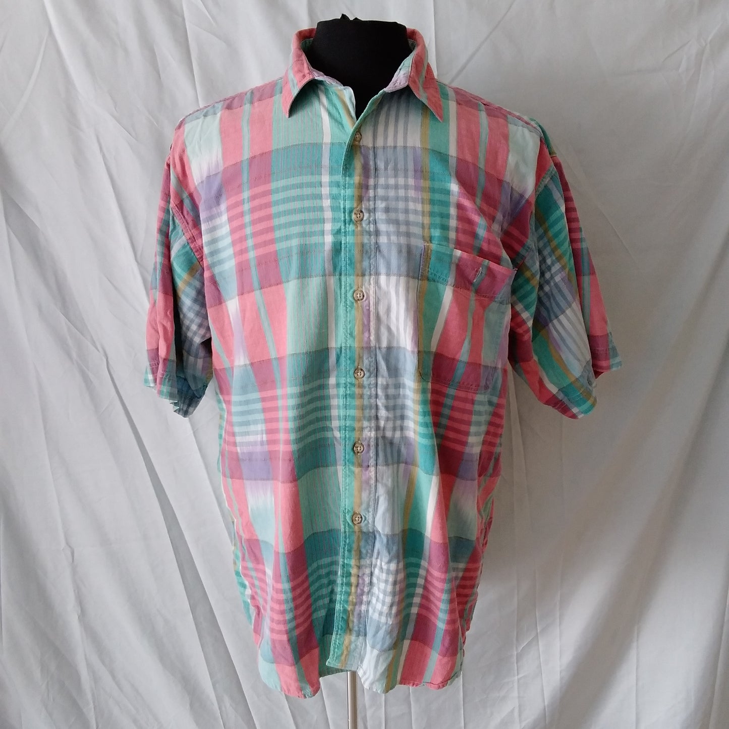 Eddie Bauer Multi-Colored Button Up Short Sleeve Shirt - XL