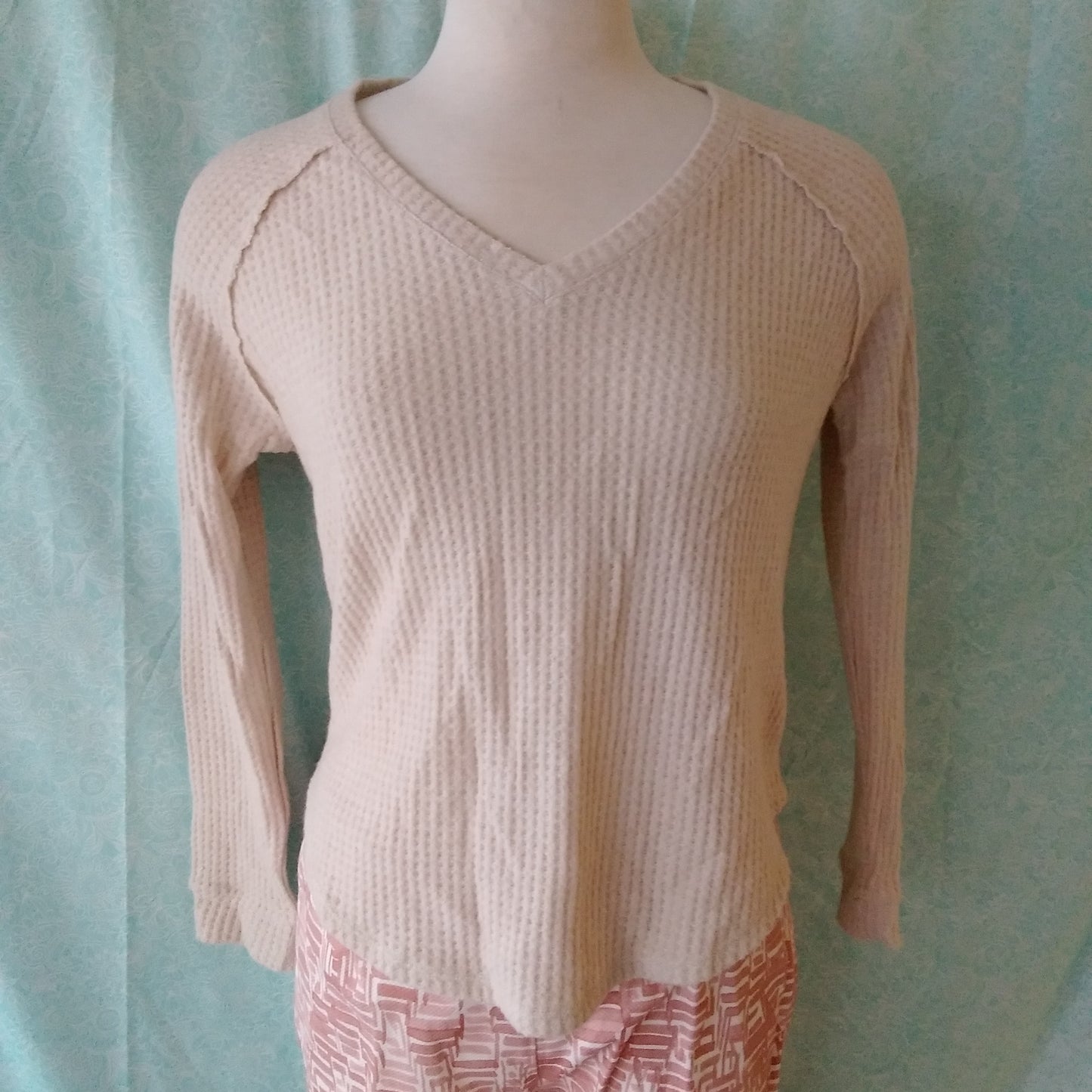 American Eagle Outfitters Tan Soft and Sexy Sweater NWT- Size XS
