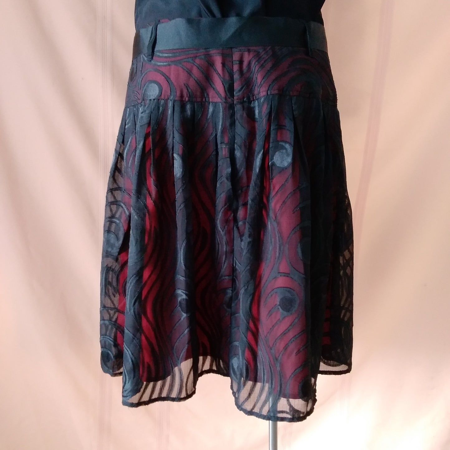 Worthington Black with Red Lining Belted Lace Skirt - 16