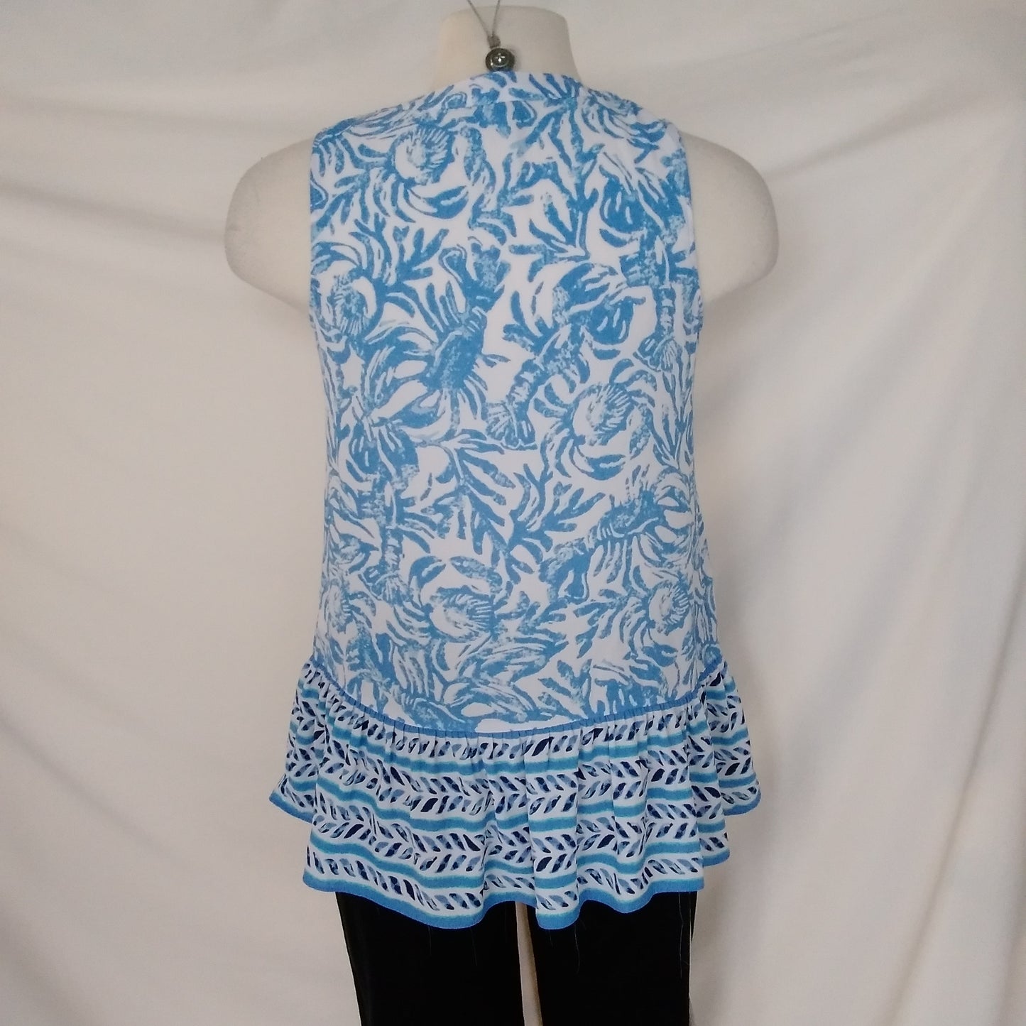 Lilly Pultizer Blue Print Sleeveless V-Neck Top - S