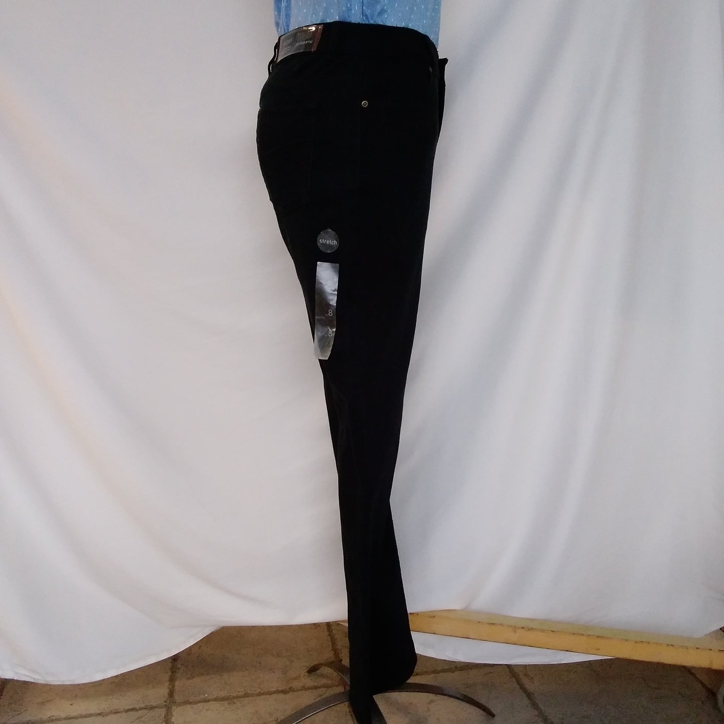 NWT - Liz Claiborne Black Stretch Denim Bootcut Jeans -  8