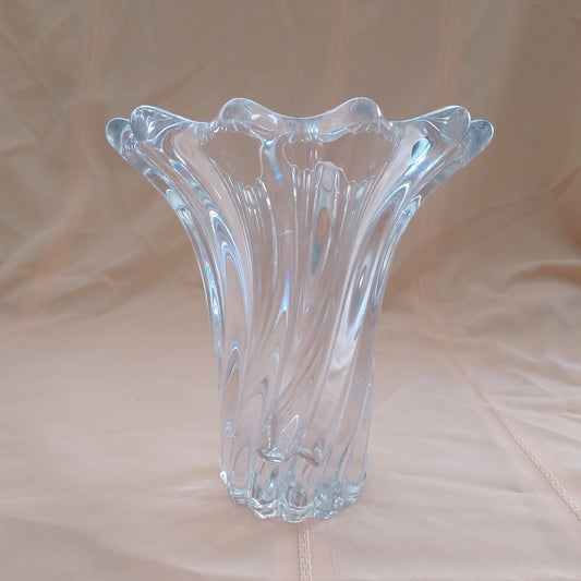 Cofrac Art Verrier 8" Twisted Glass Vase