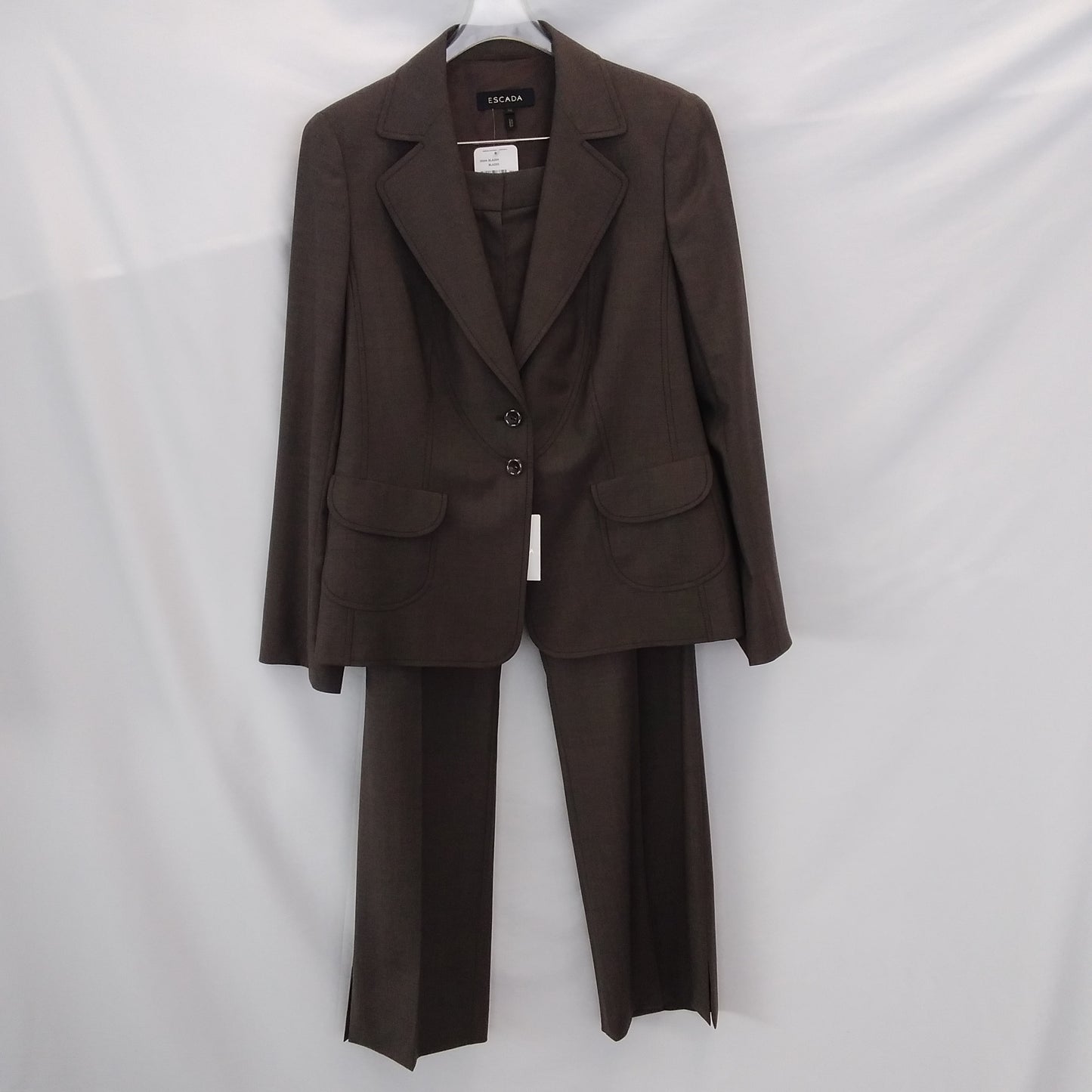 NWT - ESCADA brown Pants Suit - Blazer 44 / US 14  Pants 42 / US 12 –  CommunityWorx Thrift Online