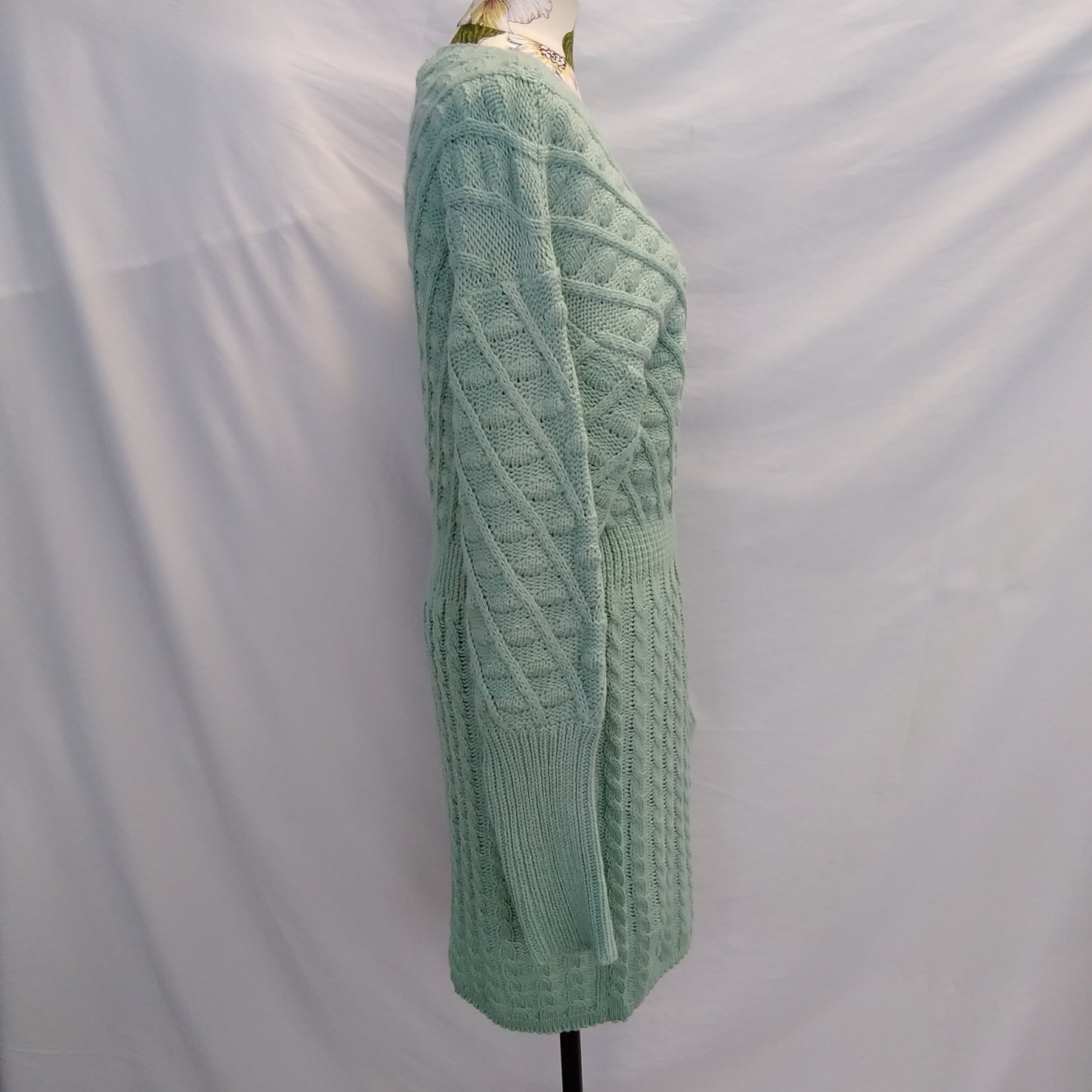 NWT - Lulus green Cable-Knit Sweater Dress - XL