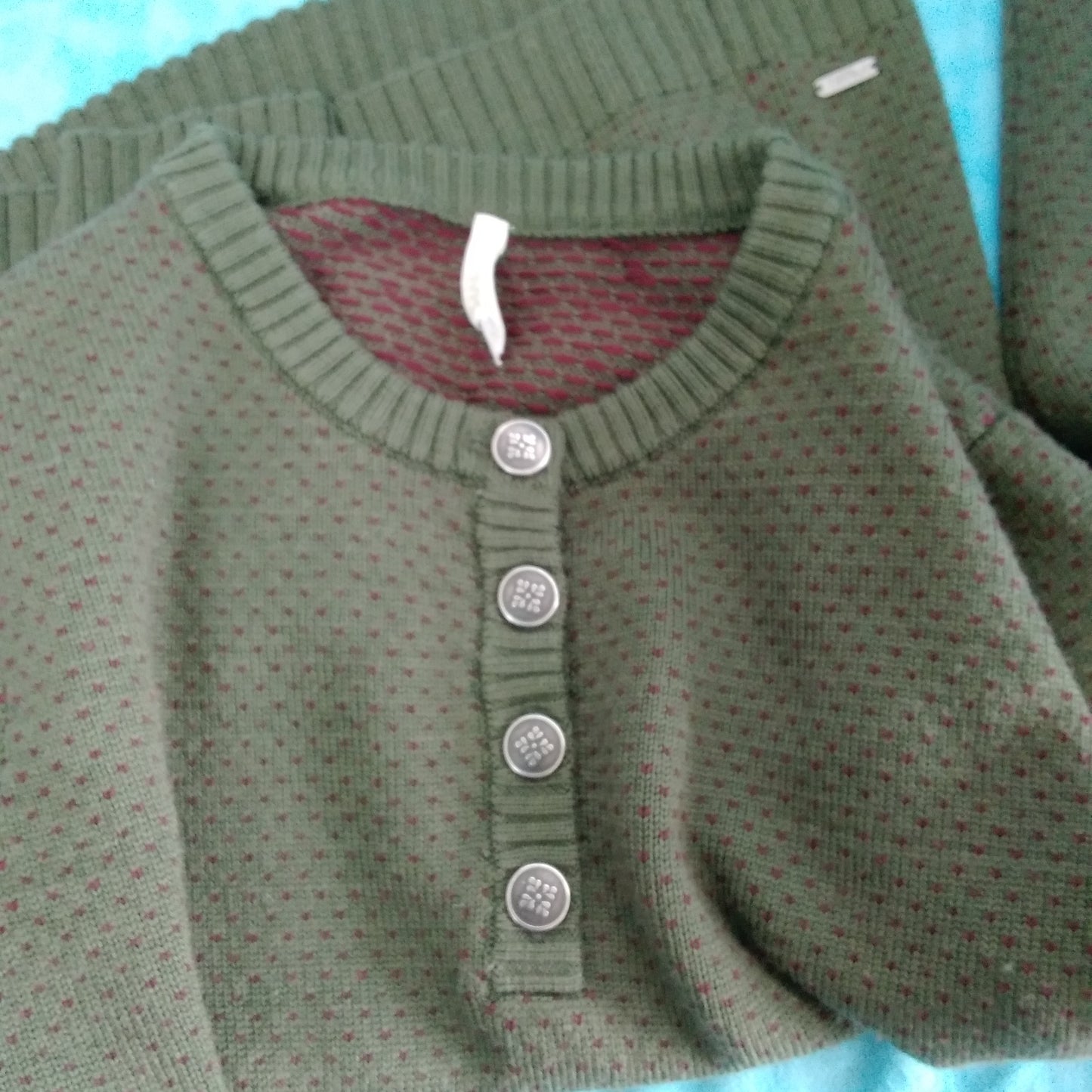 MK MOUNTAIN KHAKIS Dark Green with Red Hearts Wool Sweater - S