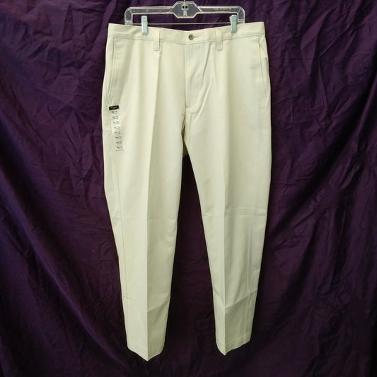 NWT - HAGGAR khaki Everywhere Plain Front Classic Fit Pants - 36W 30L