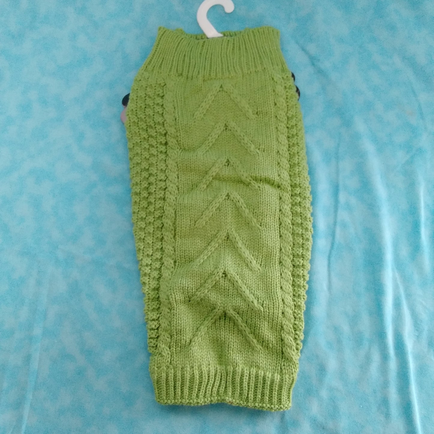 NWT - Pet Life Heavy Swirl Green Knitted Dog Sweater - Size: 18.1"