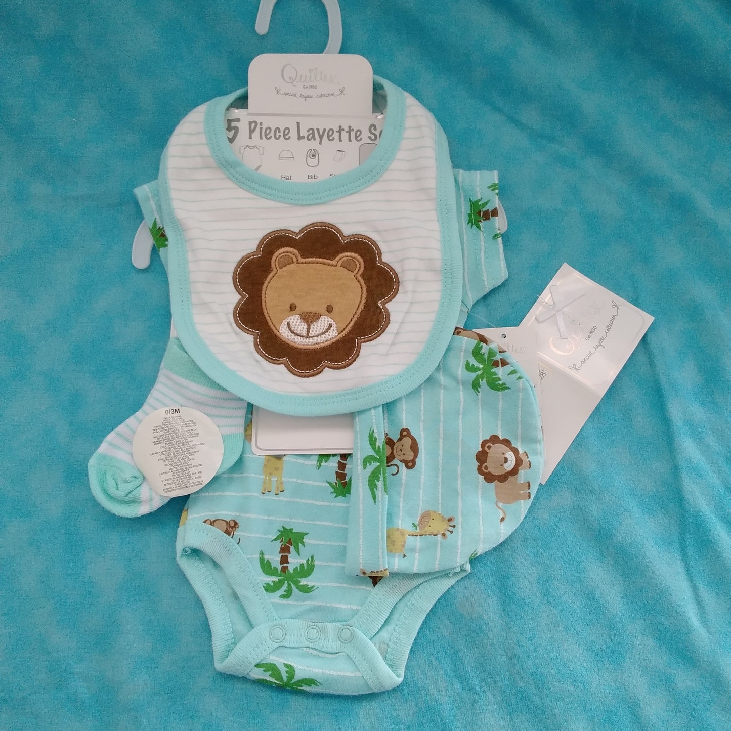 Quiltex Boys 5-Piece Layette Gift Set with Lion - Size: 0-3 months