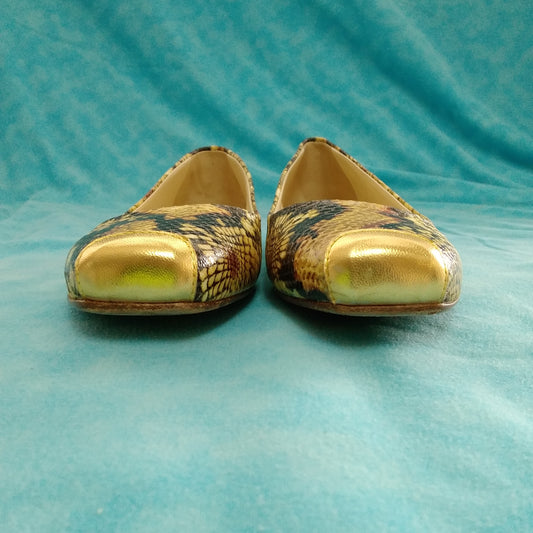 Butter Yellow/Black Floral Flats with Gold Tips made in Italy - Size: 8