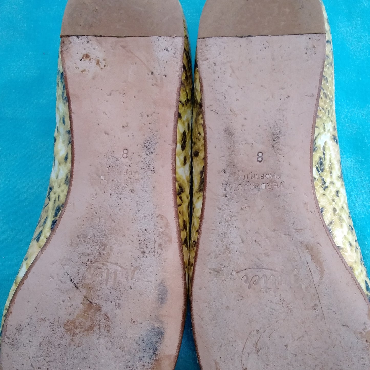 Butter Yellow/Black Floral Flats with Gold Tips made in Italy - Size: 8