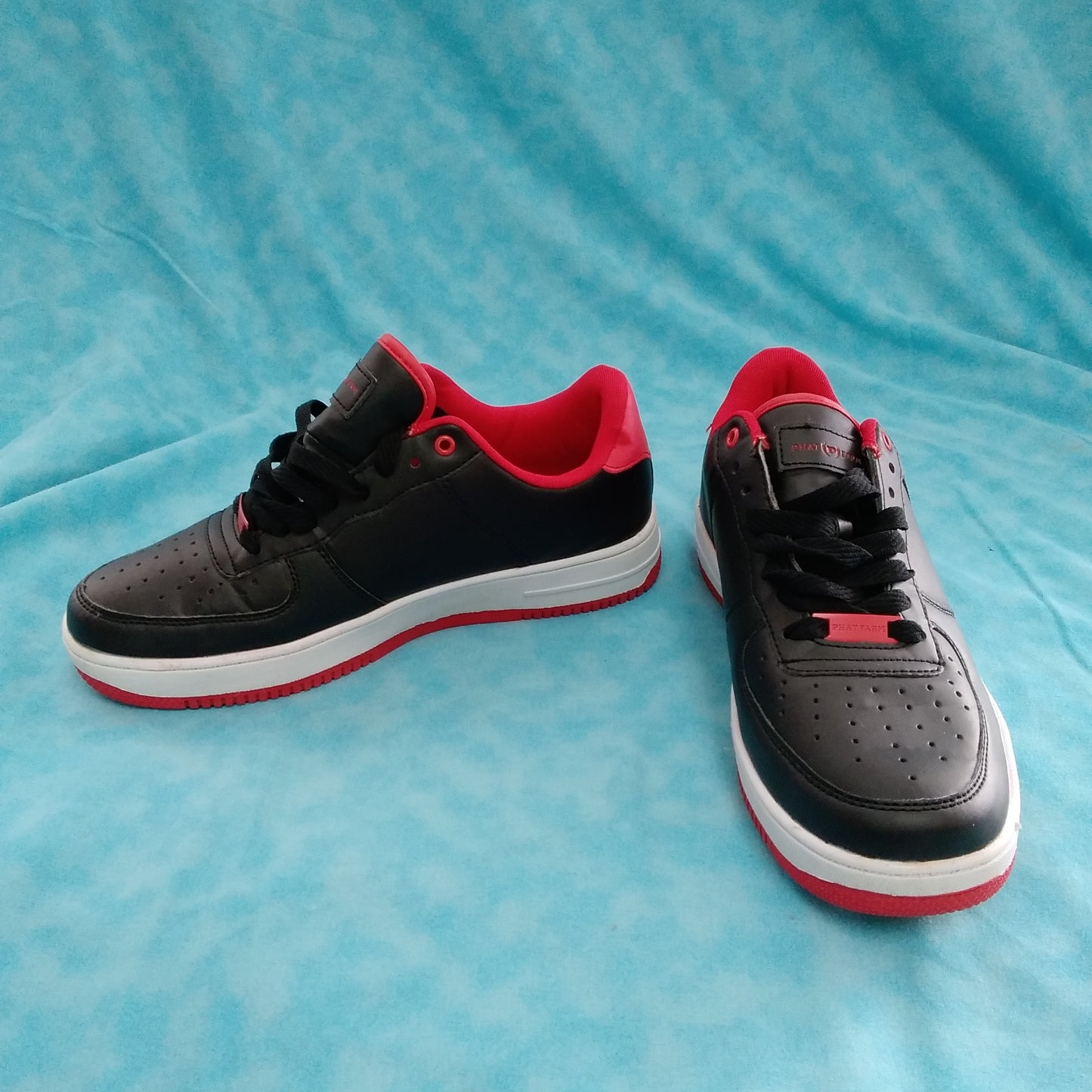 Men's Phat Farm Black/Red Sneakers - Size: 9.5
