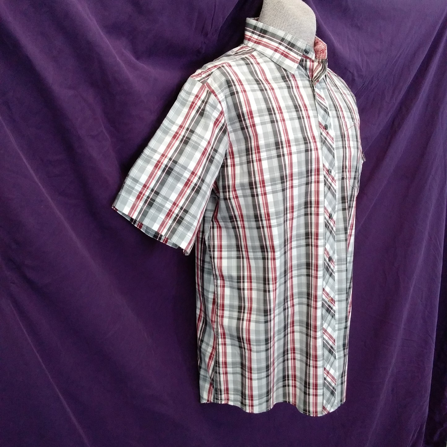 Ecko Unltd Plaid Short Sleeve Button Up Shirt - Large