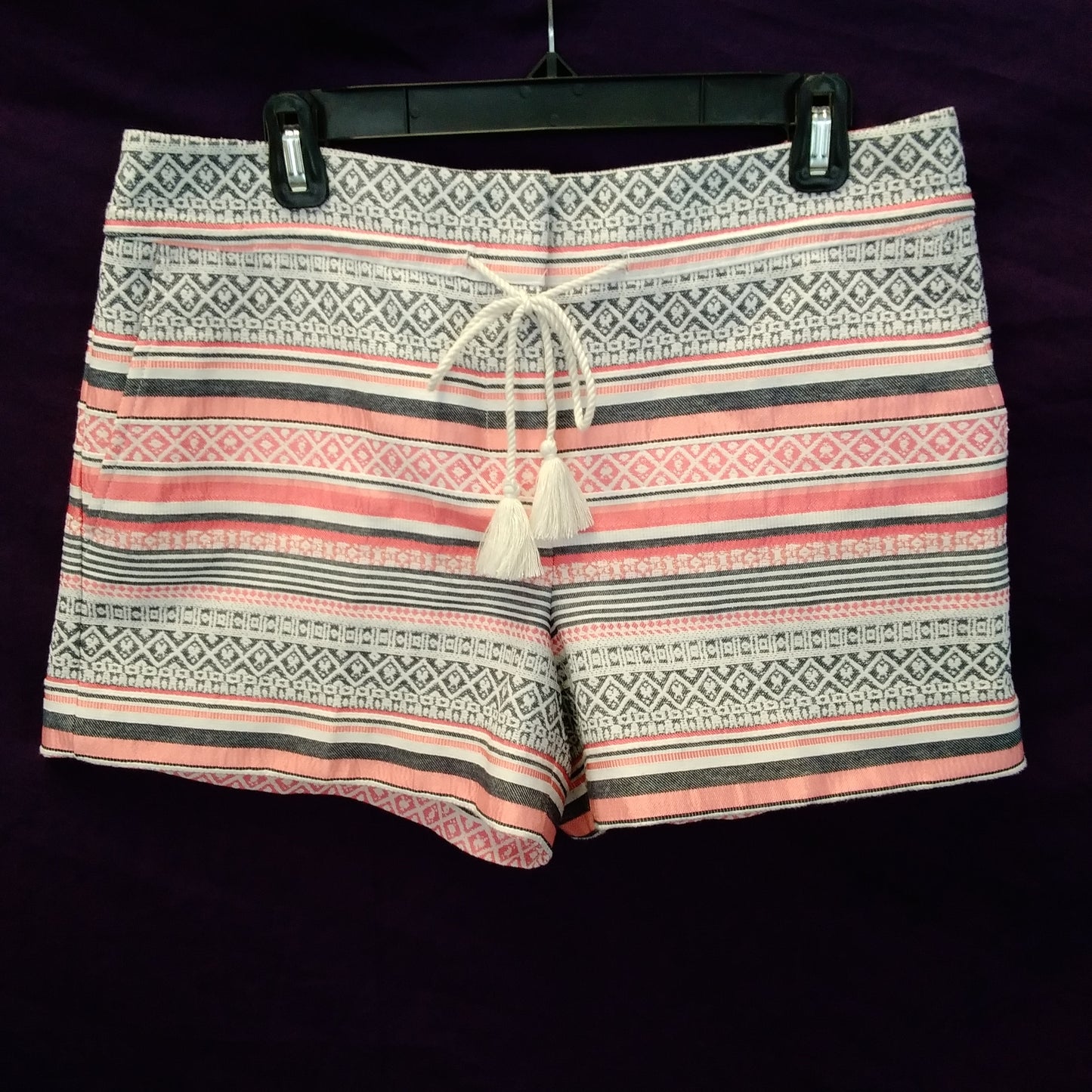 Ann taylor Loft Women's Riviera Shorts - Size: 8