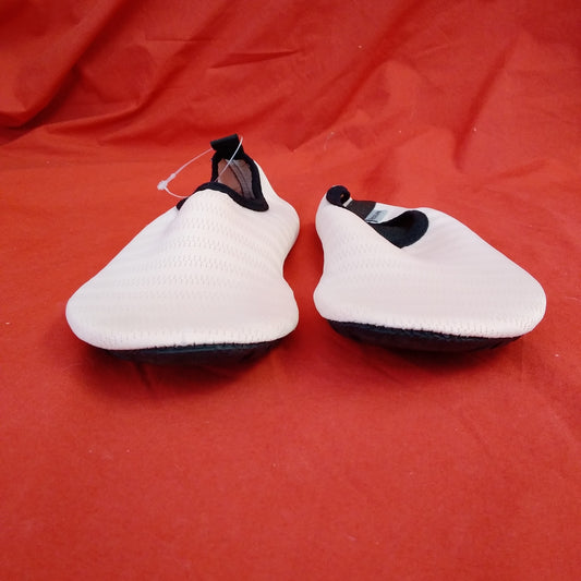 WateLves Pink Water Shoes - Size: 36/37 (US 6)