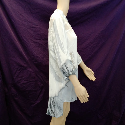 NWT - Belle France White Gray Lace 3/4 Sleeve Blouse - L