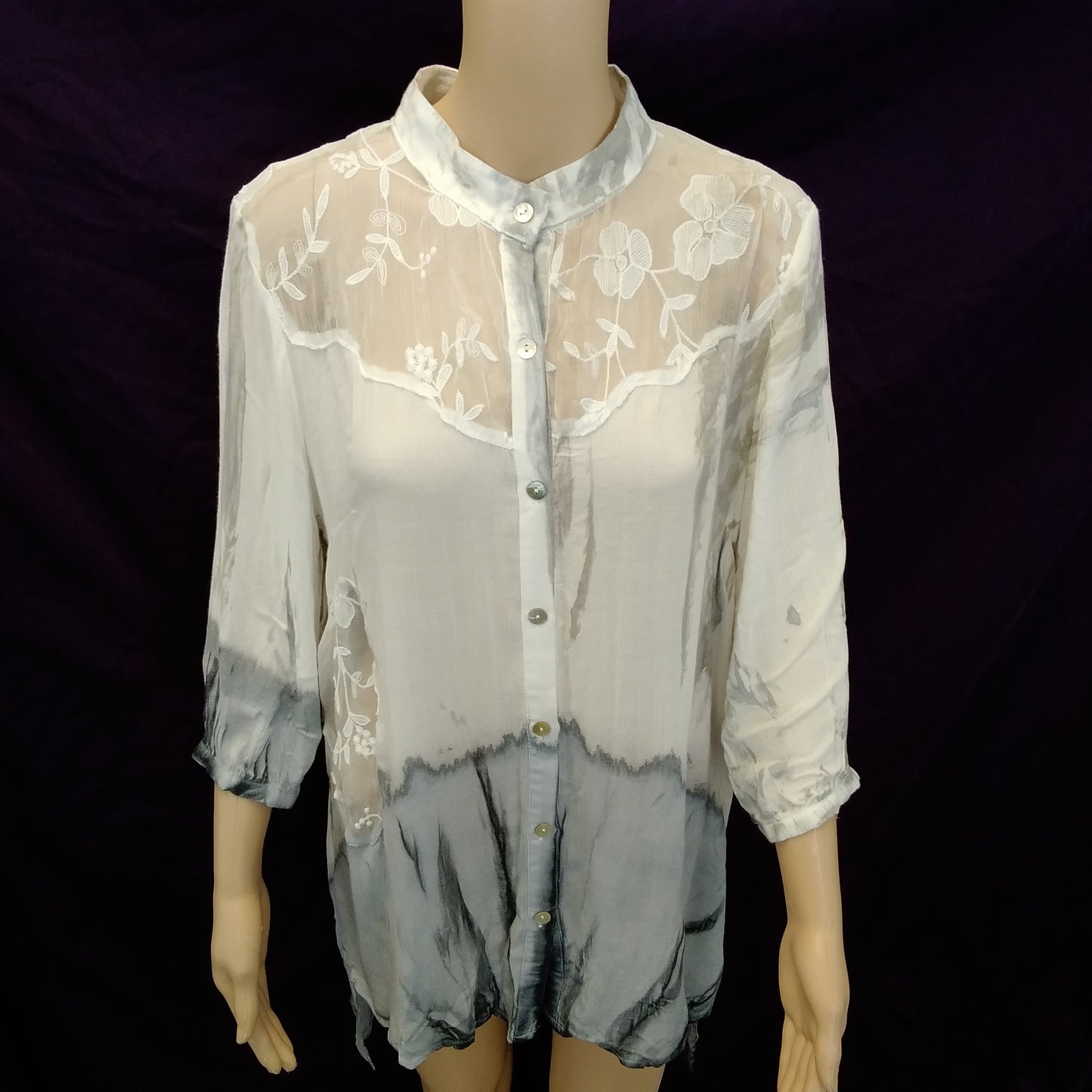NWT - Belle France Women's White and Gray 3/4 Sleeve Blouse - Size: L