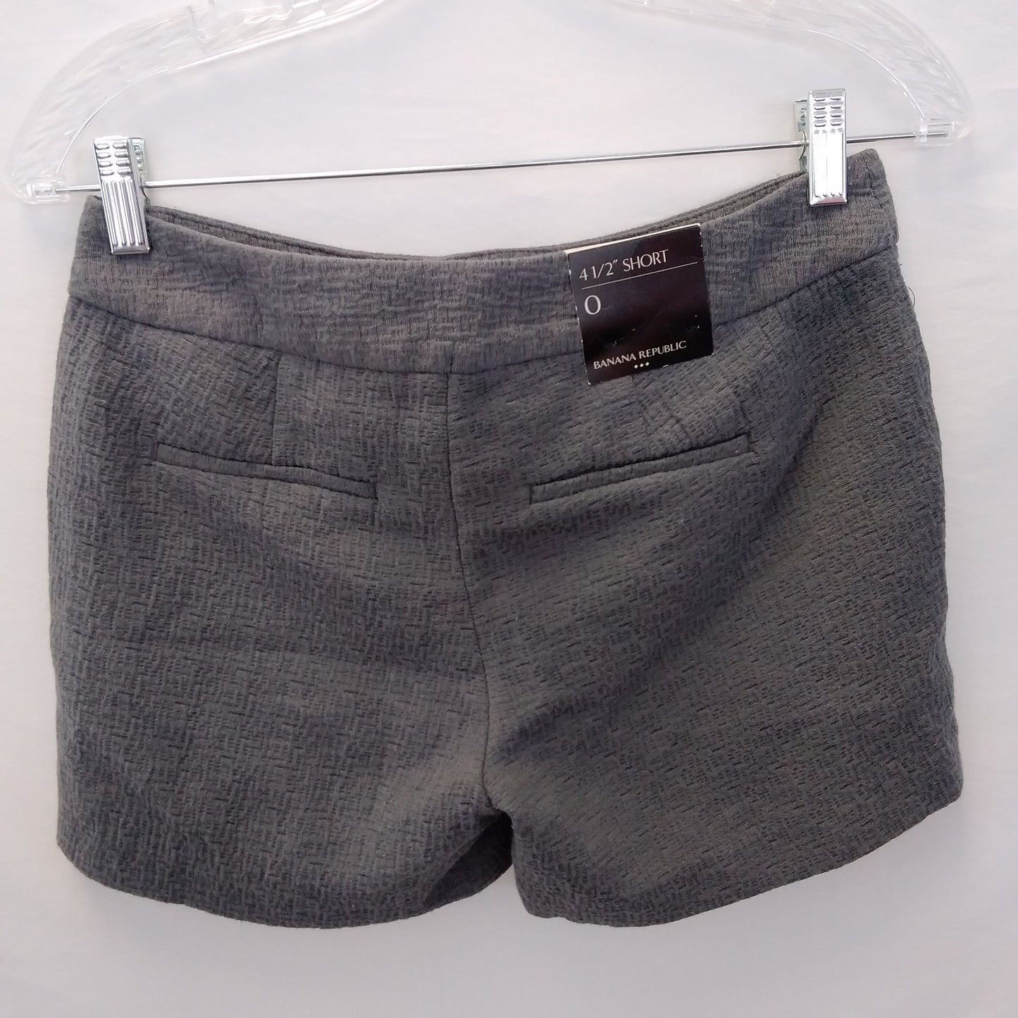 NWT - Banana Republic Women's Gray Textured 4-1/2" Shorts - Size: 0