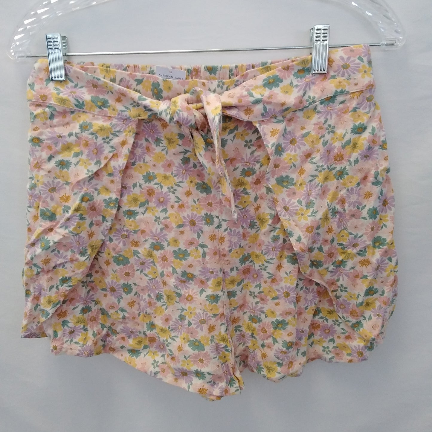 NWT - American Eagle Women's Yellow/Pink Floral Shorts - Size: S