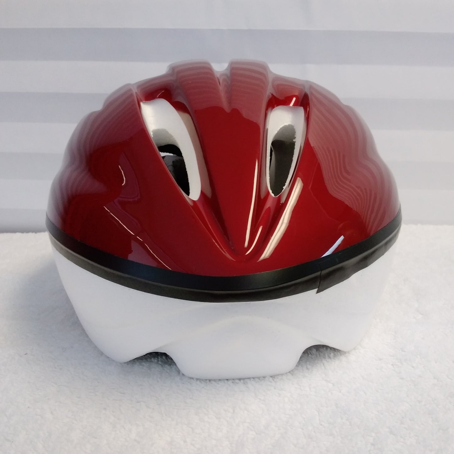 NEW - Helmets R Us Red Bicycle Helmet - Size: L (58-62cm)