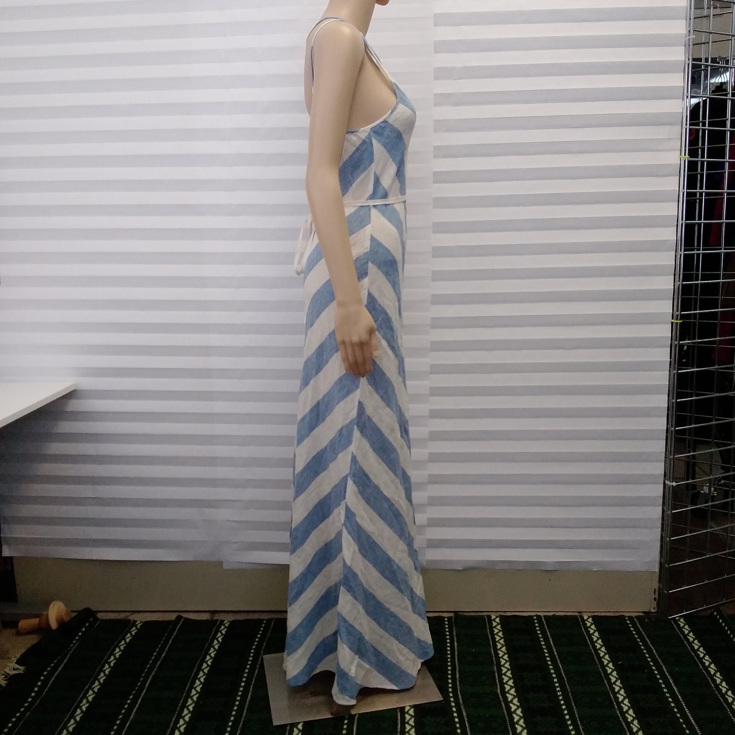 NWT - Loft Women's Blue and White V-Neck Sleeveless Strappy Dress - 4