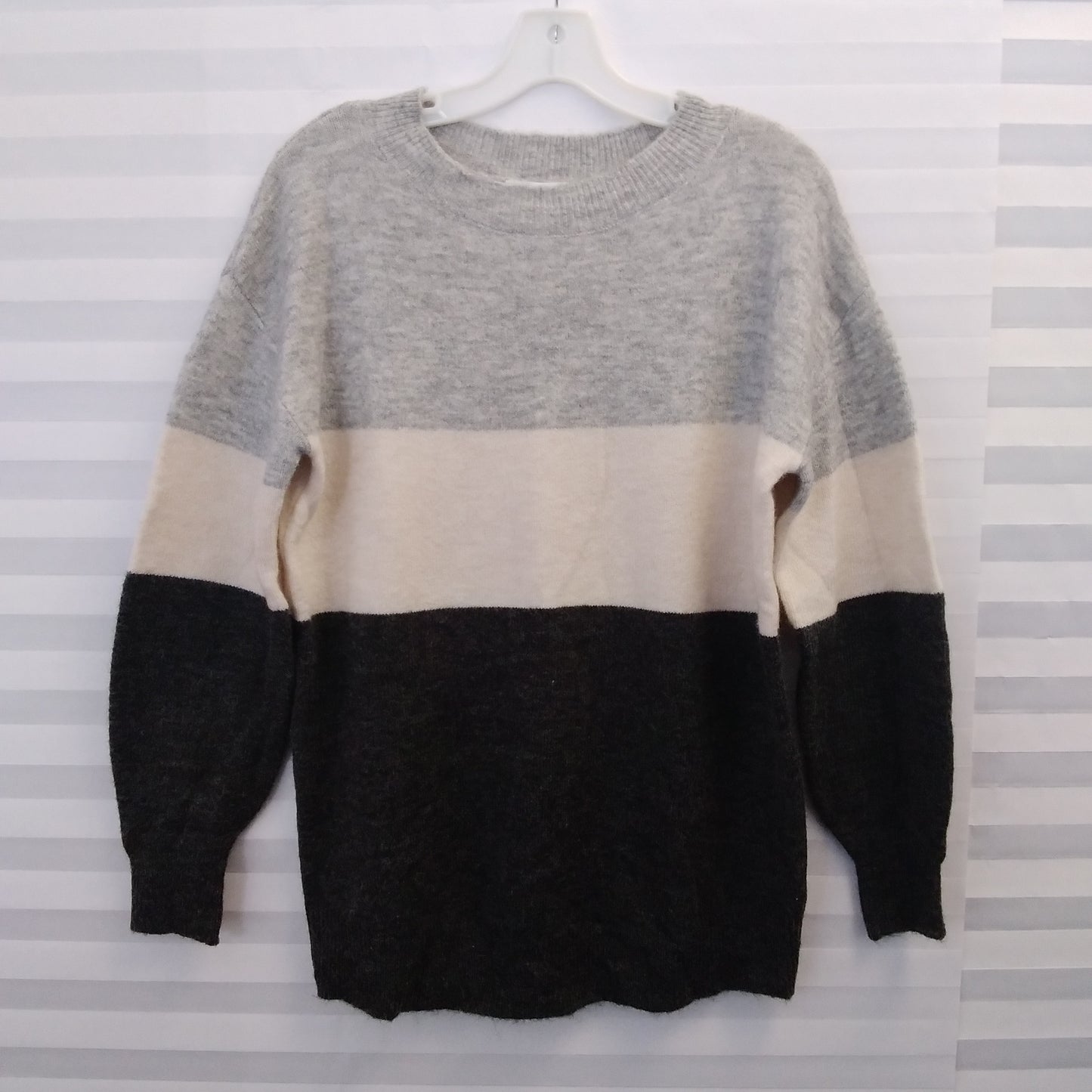 NWT - H&M Striped MAMA Sweater - Size: S