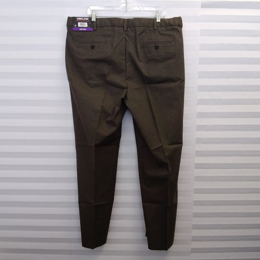 NWT - Kirkland Signature brown Fancy Non Iron Comfort Pant - 40x30