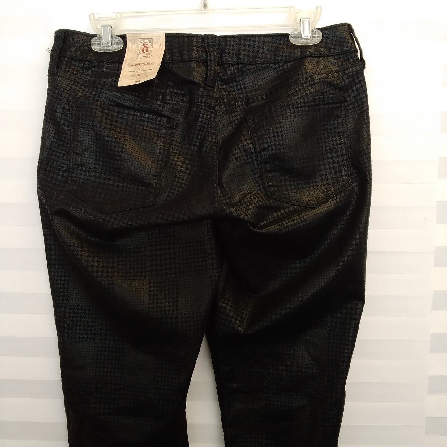 NWT - Decree Women's Black Houndstooth Plaid Super Skinny Pants - Size 9