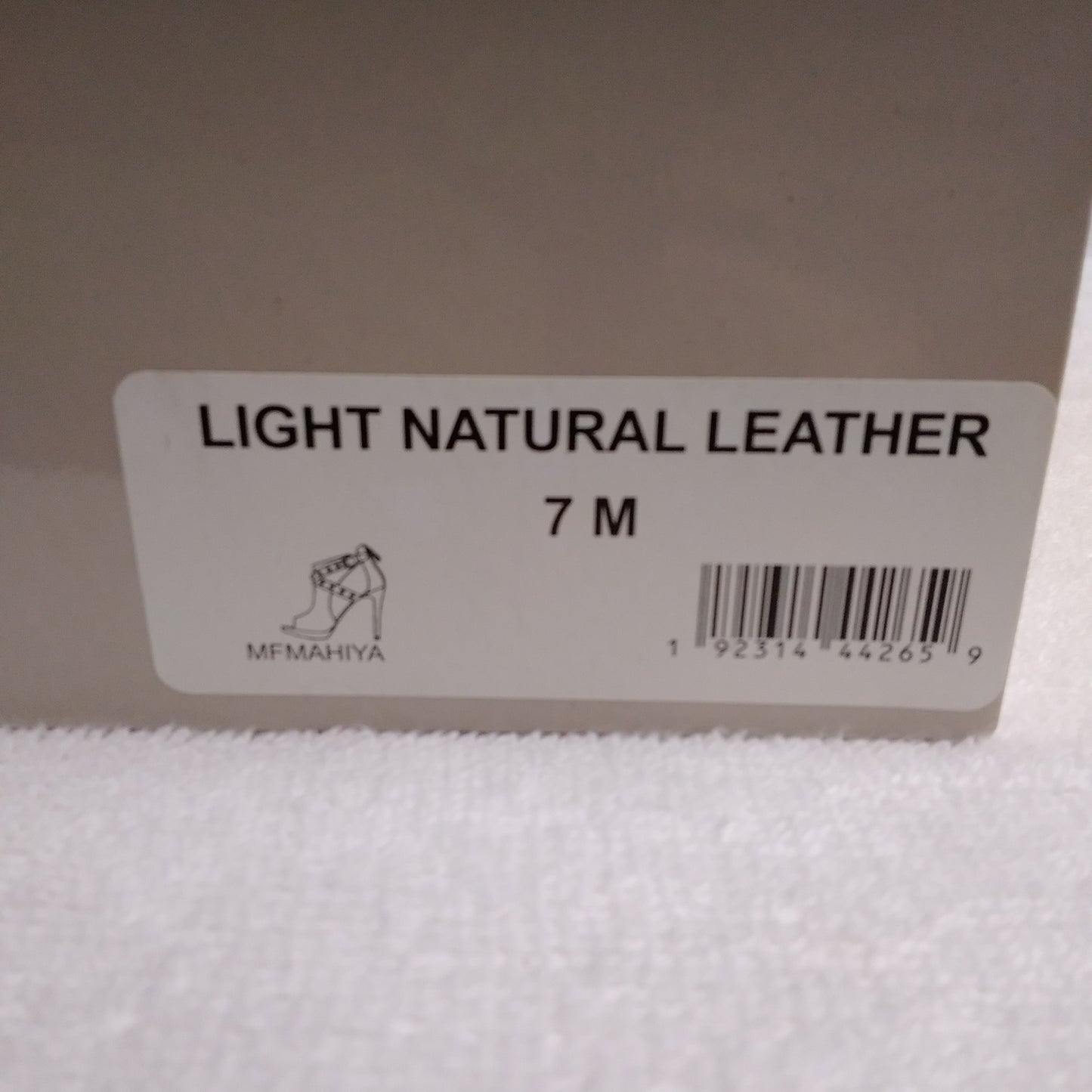 NIB - Marc Fisher Light Natural Leather Mahiya Platform Sandal - Size 7M