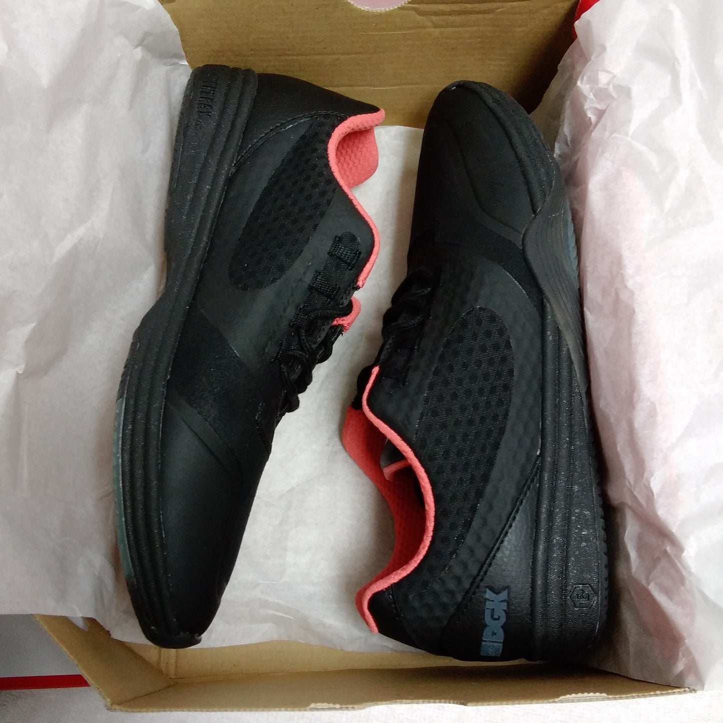 NIB - Es Men's Black SESLA X DGK Skateboarding Shoes - Size: 7.5